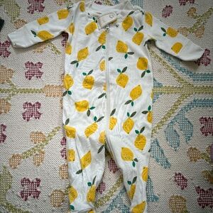Hanna Andersson lemon footies